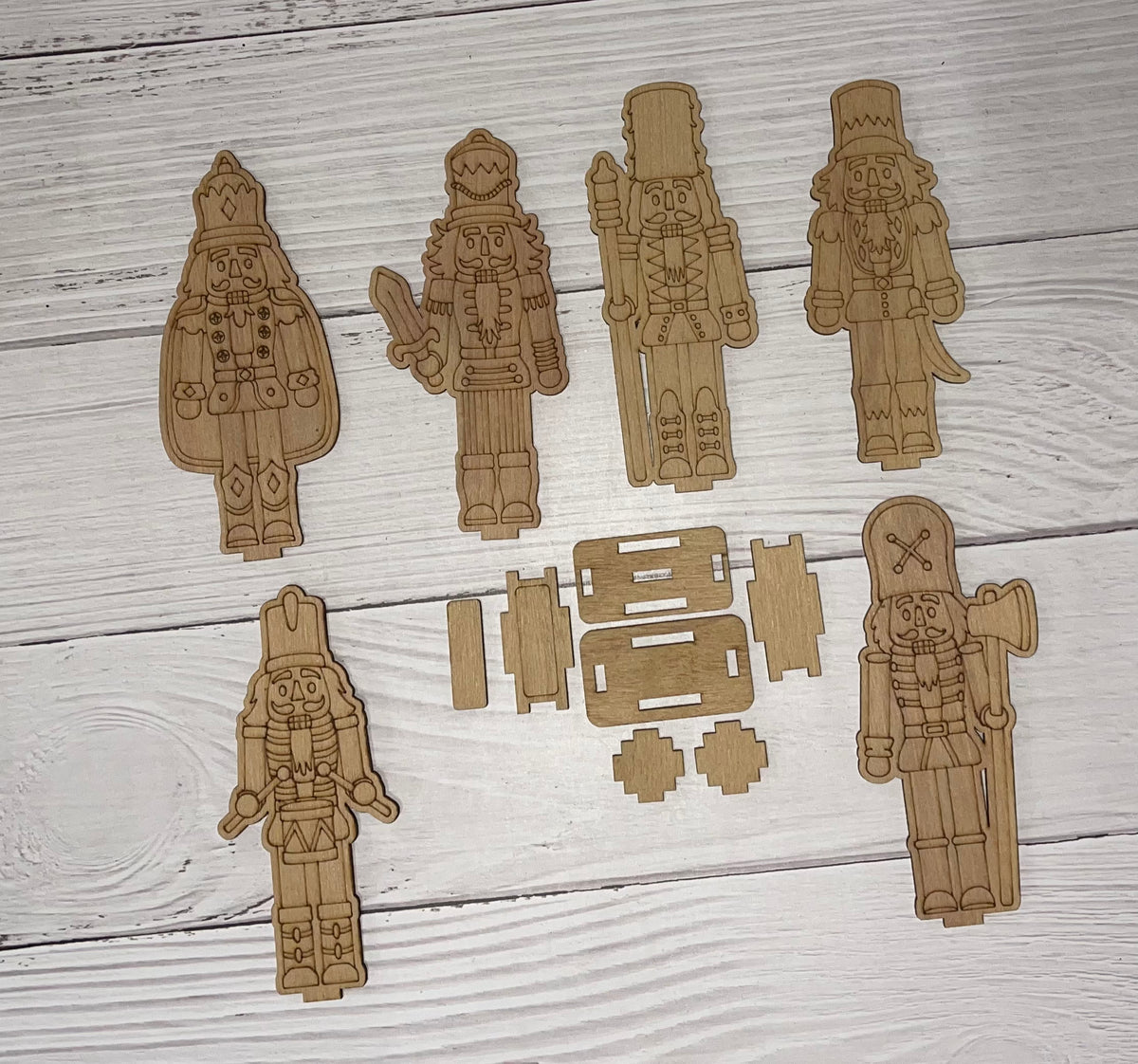 Build your own Nutcracker Kit small Wicked Gold