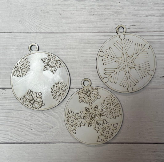 Set of 3 Snowflake Unfinished Wood Blank. DIY wood cutout. Diy painting blank.