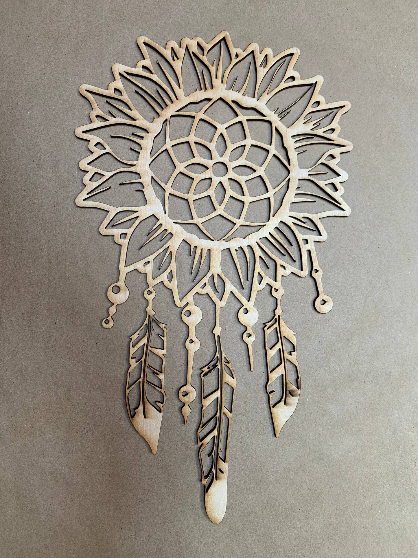 Sunflower Dreamcatcher Unfinished Wood Resin Art Frame. Resin art frame. DIY wood cutout. Unfinished laser cut wood resin frame.