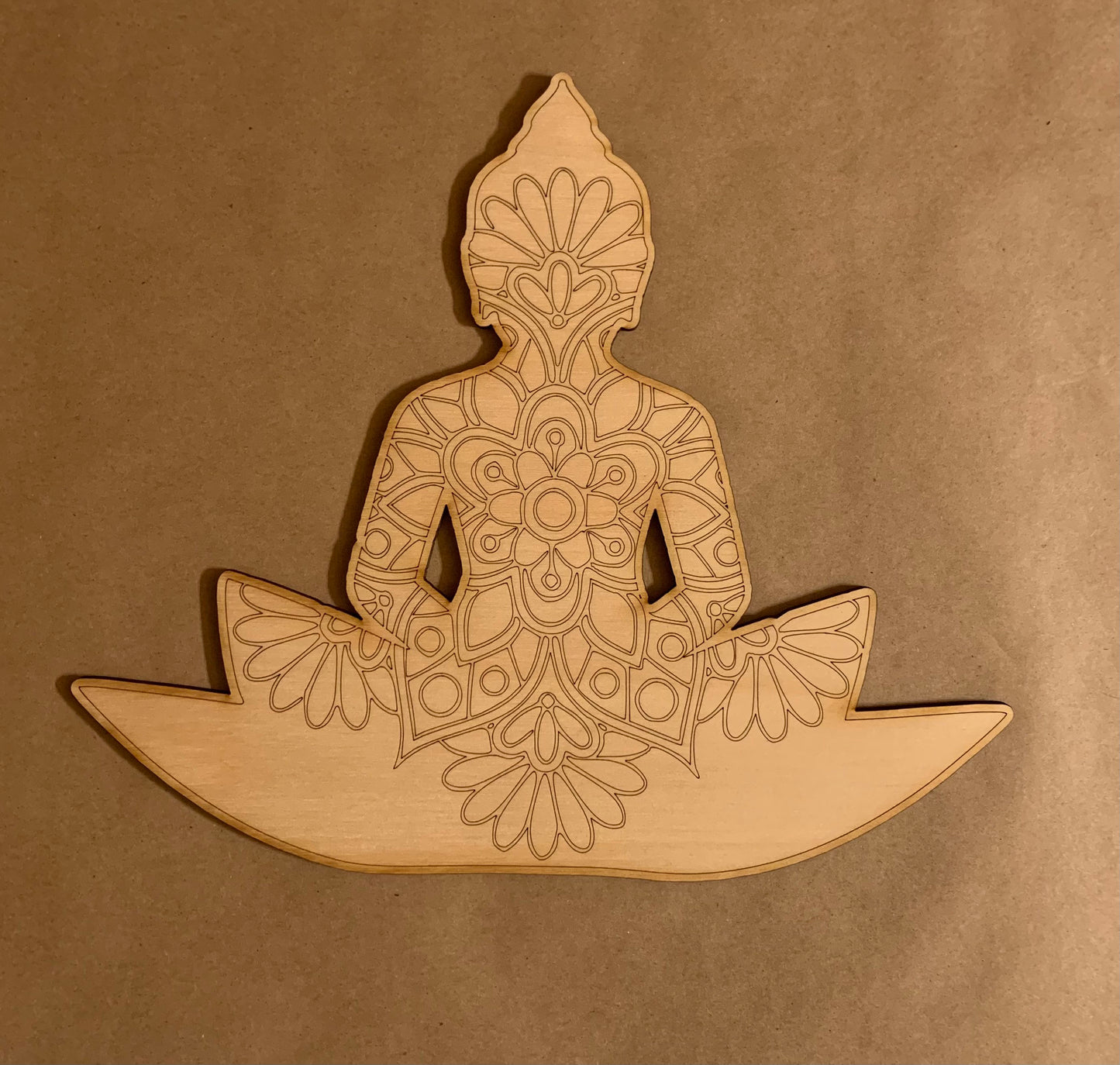 Mandala Unfinished Scored Wood Plaque. DIY wood cutout. Wood mandala blank.