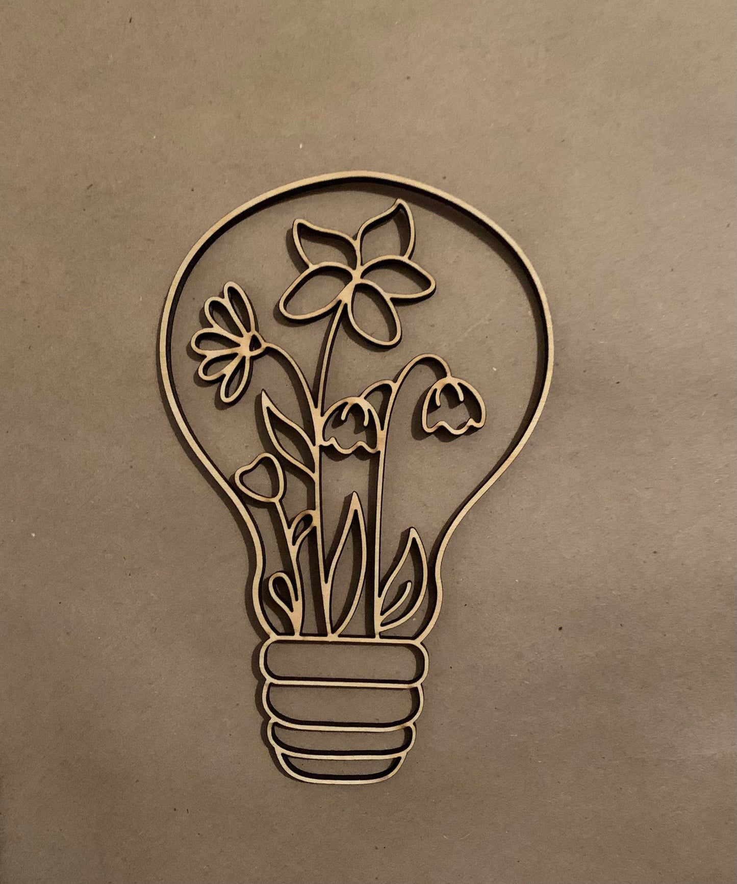 Floral Lightbulb. Unfinished Wood Cut Out. Unfinished Wood frame. Resin art frame. DIY wood cutout.