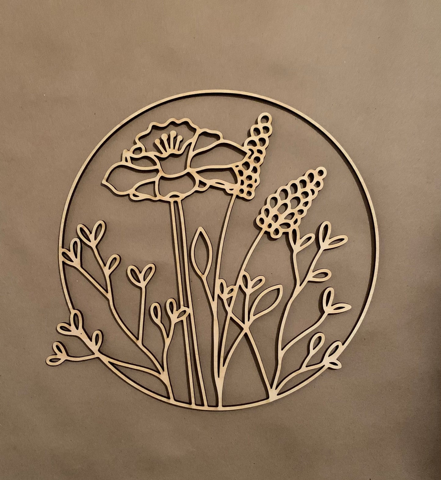 Floral Round Unfinished Wood Cut Out. Unfinished Wood frame. Resin art frame. DIY wood cutout. Unfinished laser cut wood resin frame.