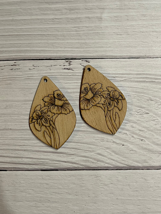 Blank Wood Earrings. DIY jewelry. Unfinished laser cut wood jewelry. Wood earring blanks. Unfinished wood earrings. Wood jewelry blanks.