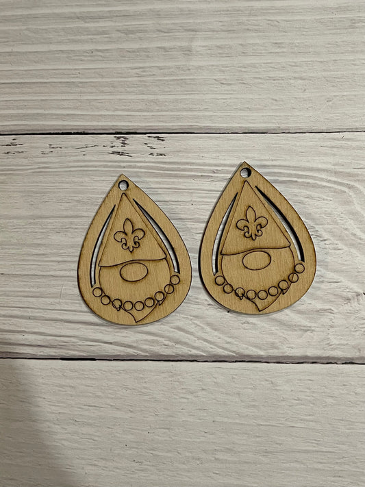 Blank Wood Earrings. DIY jewelry. Unfinished laser cut wood jewelry. Wood earring blanks. Unfinished wood earrings. Wood jewelry blanks.