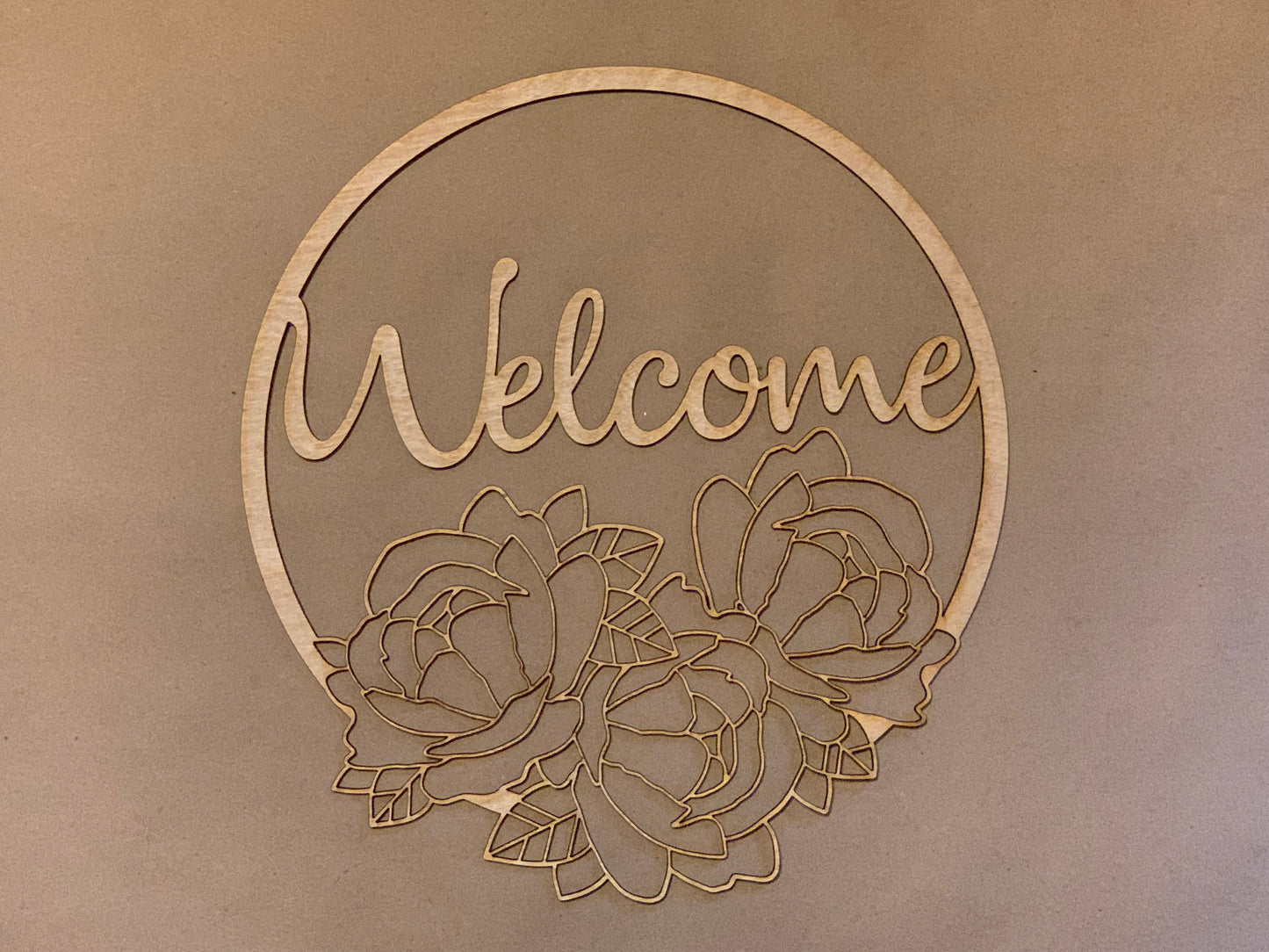 Welcome with Flowers Round Unfinished Wood frame. Resin art frame. DIY wood cutout. Unfinished laser cut wood resin frame. Wood blanks.