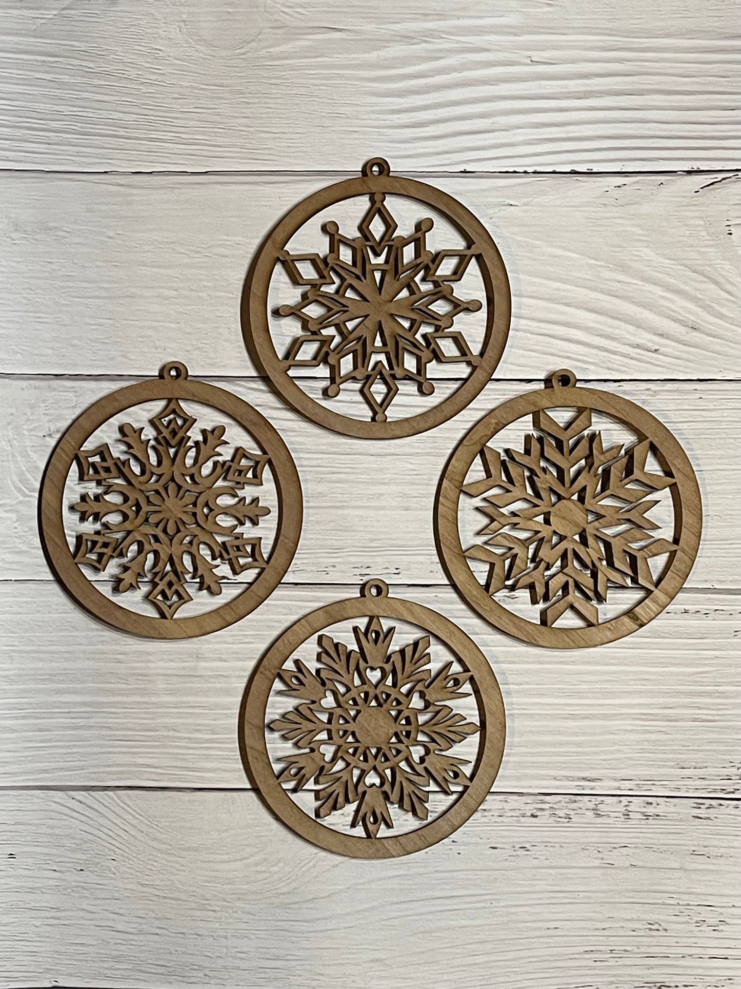Set of 4 Snowflakes Unfinished Wood Blank. DIY wood cutout. Diy painting blank.